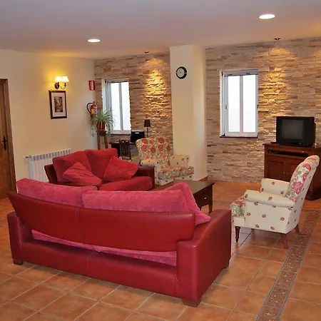 Guest house La Piedra Del Mediodia *